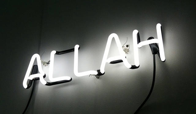 マシュー・ワォルドマン｜matthew waldman｜Neon Vagina ＠ 2010 NYC The Armory Show<br>ネオンをつくったら、誰でもアーティストになれるとしたら変な感じだけど、少しうれしい。やってみよう！