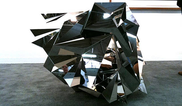 マシュー・ワォルドマン｜matthew waldman｜Neon Vagina ＠ 2010 NYC The Armory Show<br>プリント作品も素晴らしかったです。買えるように頑張らにゃあかん！