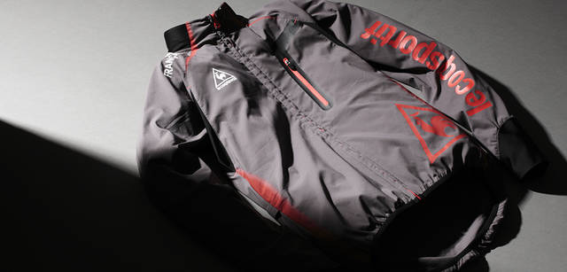 <br />ウィンドジャケット 1万4700円