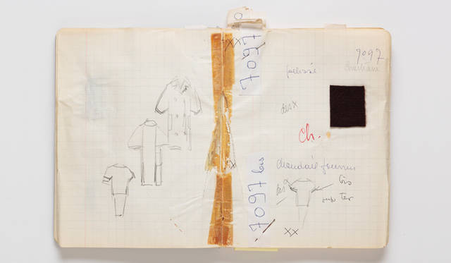 <br />マダム グレの作品の源となったデザイン画。構築的なフォルムのデザインが描かれている。