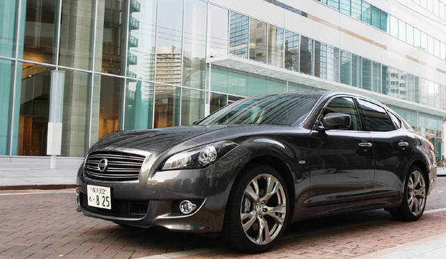 日産フーガ｜NISSAN FUGA