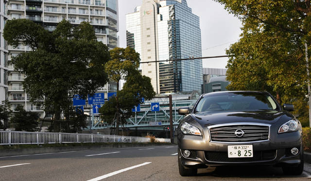 日産フーガ｜NISSAN FUGA