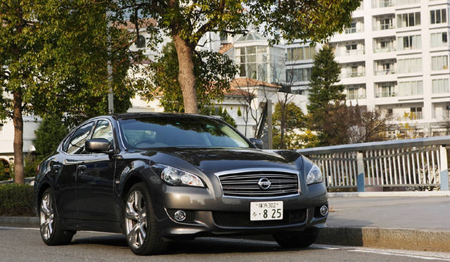 日産フーガ｜NISSAN FUGA