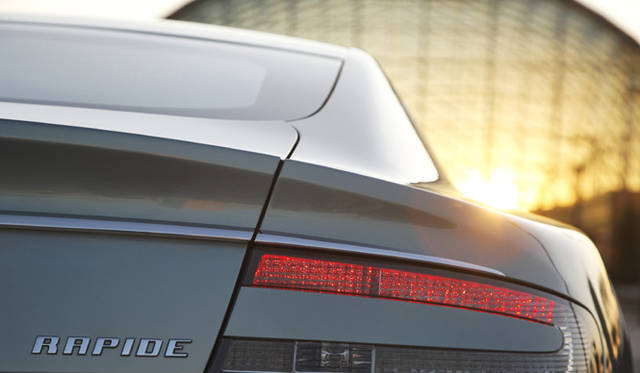 ASTON MARTIN  RAPIDE｜アストン マーティン・ラピード 