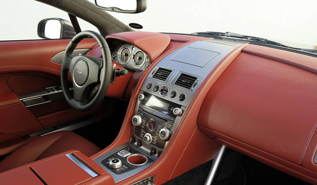 ASTON MARTIN  RAPIDE｜アストン マーティン・ラピード 