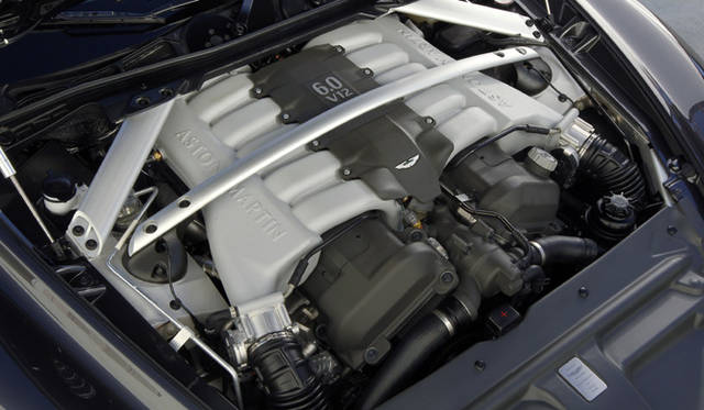 ASTON MARTIN  RAPIDE｜アストン マーティン・ラピード 