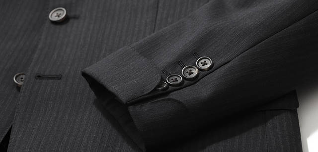 <strong>Paul Smith COLLECTION│ポール・スミス コレクション</strong><br />スーツ 11万5500円