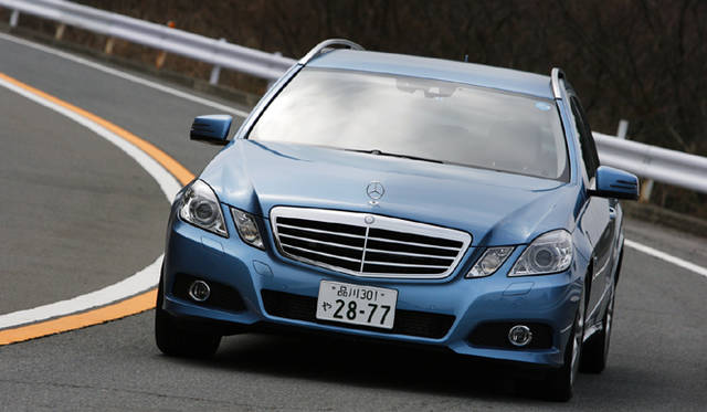 <b>Mercedes-Benz E Class Stationwagon｜メルセデス・ベンツ Ｅクラスのステーションワゴン</b>