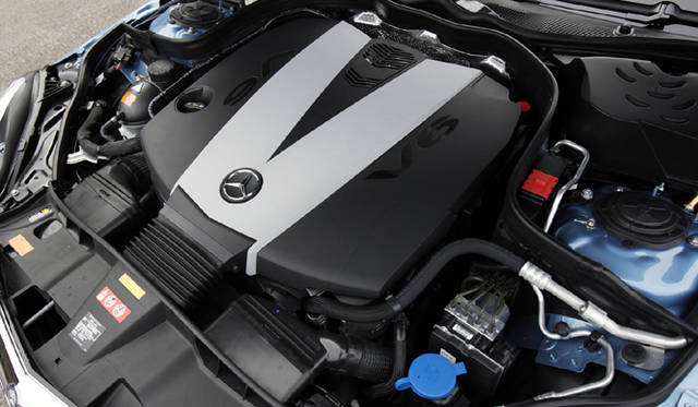 <b>Mercedes-Benz E Class Stationwagon｜メルセデス・ベンツ Ｅクラスのステーションワゴン</b>