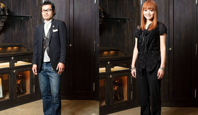 <b>CHROME HEARTS GINZA｜クロムハーツ ギンザ</b>　左／福岡真司店長、右／若菜真子さん