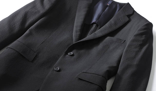 <br />ジャケット 6万5100円／インフォリオ プラス