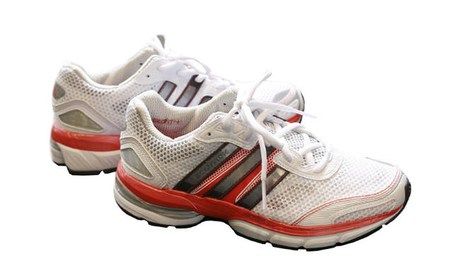 <b>adidas｜アディダス</b>　「アディスター Solution W 」1万3650円