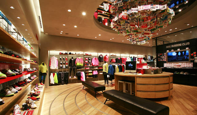 <b>NIKE｜ナイキ</b>　NIKE 原宿