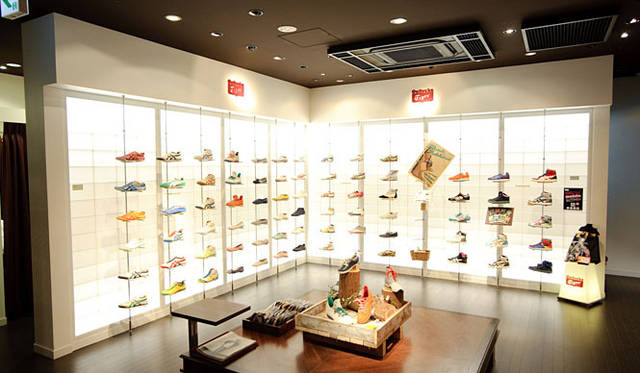 <strong>オニツカタイガー｜スペースシャワーTV</strong>　BACK TO HOME supported by Onitsuka Tiger｜2010年4月オンエア<br />オニツカタイガー神戸