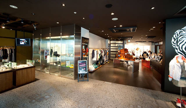 <strong>オニツカタイガー｜スペースシャワーTV</strong>　BACK TO HOME supported by Onitsuka Tiger｜2010年4月オンエア<br />オニツカタイガー神戸