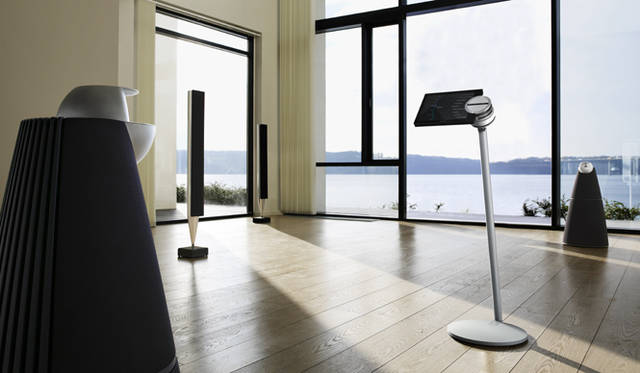 バング ＆ オルフセン｜デジタルミュージックプレーヤー『BeoSound 5』登場