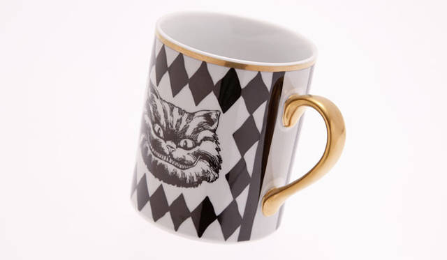 伊勢丹新宿店本館1階 ザ・ステージ｜Q-pot. in Wonderland｜Grining Cheshire cat’s Mug Cup　5250円　© Disney