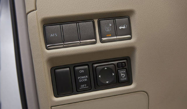 INFINITI QX56｜インフィニティ Q56｜インフィニティの最上級SUVがニューバージョンに