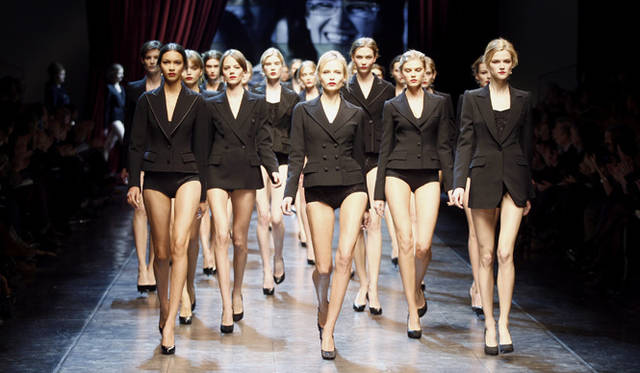 萩原輝美のファッション・デイズ｜2010-11AW DOLCE&GABBANA