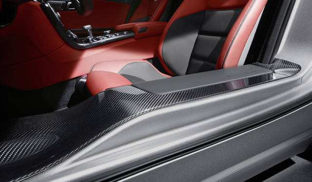 Mercedes-Benz SLS AMG｜メルセデス・ベンツ SLS AMG