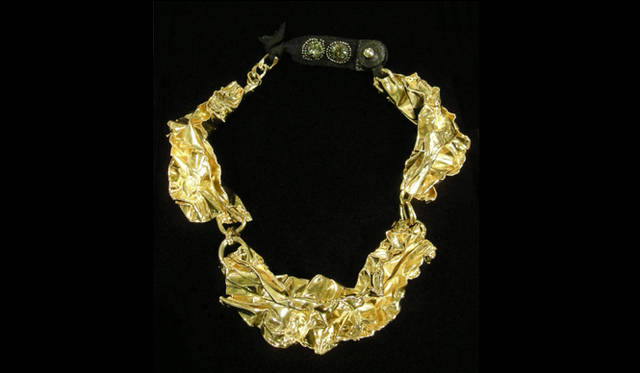 <b>ALICIA KELLEY LAPP for 3.1 philliplim「The Crush Collection」</b>｜ネックレス26万2500円（3.1 Phillip lim／3.1 Phillip lim Japn）