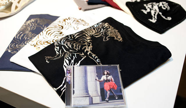 <b>オニツカタイガー｜スペースシャワーTV</b>　BACK TO HOME supported by Onitsuka Tiger｜2010年5月オンエア　YU-A（ユア）3rd シングル「そばにいて、すぐ消えて」