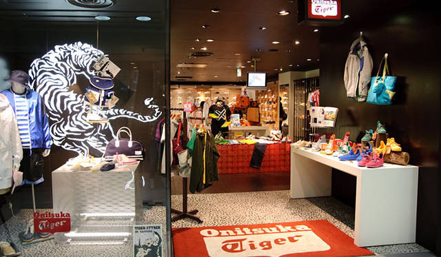 <b>オニツカタイガー｜スペースシャワーTV</b>　BACK TO HOME supported by Onitsuka Tiger｜2010年5月オンエア　オニツカタイガー札幌