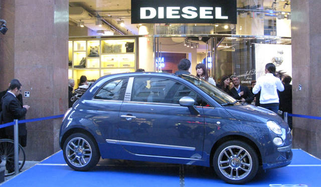 Salone Internazional del Mobile 2010｜Diesel｜Fiat 500 cabrio×Diesel　