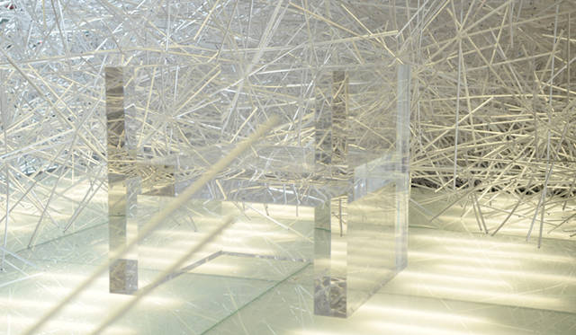 Salone Internazional del Mobile 2010｜Kartell｜吉岡徳仁のインスタレーション