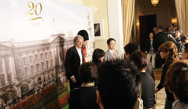 <strong>Paul Smith COLLECTION│ポール・スミス コレクション</strong><br />ポール・スミス コレクション 20周年パーティ｜記念スナップも盛況