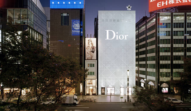 Divine of Creation　伊藤嶺花×乾久美子｜ファサードを手掛けた 『Dior Ginza』 （設計：乾久美子建築設計事務所）　　Photo：ANO DAICI