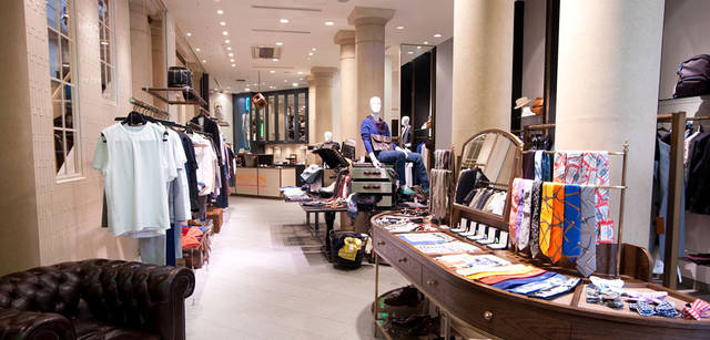 　ユナイテッドアローズ 原宿本店 メンズ館 地下1階 “UNITED ARROWS＆SONS”