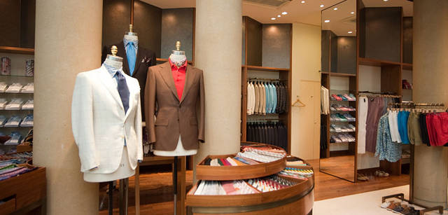 　ユナイテッドアローズ 原宿本店 メンズ館 2階 “ESSENTIALS OF UNITED ARROWS”