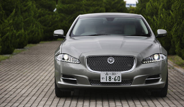 <b>Jaguar XJ｜ジャガー XJ</b>　4ドアサルーンXJがフルモデルチェンジ