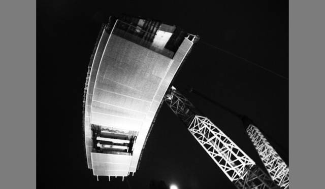 <b>“R331/09” 2009</b><br>JUNKO KOSHINO(ジュンコ コシノ)北京時装表演25周年記念｜h.suzuki 写真展“東京 Construction”＋JK Memorial Photograph 開催