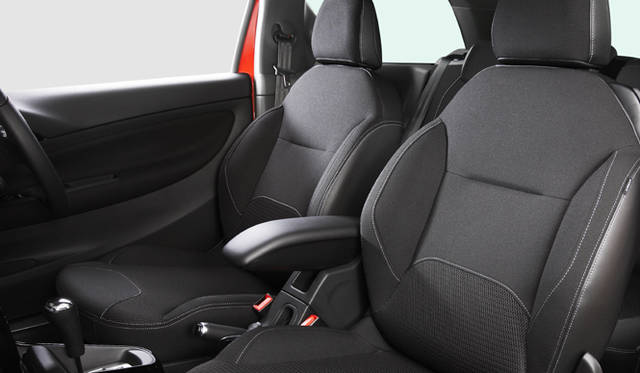 <b>CITROEN DS3｜シトロエン DS3</b>　