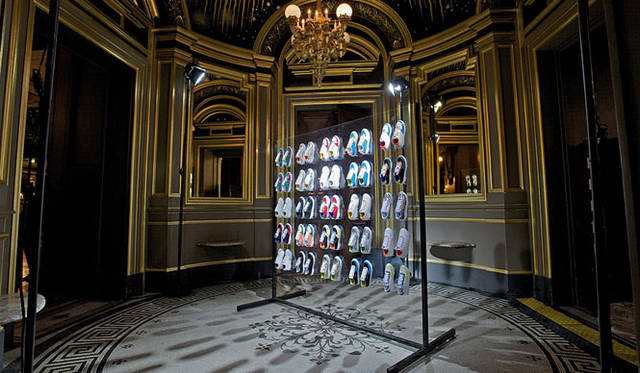 <b>「Eve 菱沼良樹＋天野喜孝」展｜「Eve in l’Opéra, Paris」</b>　© Patrick Rimond