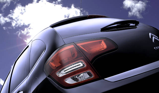 <b>CITROEN C3｜シトロエン C3</b>