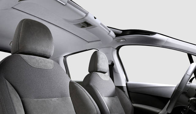 <b>CITROEN C3｜シトロエン C3</b>