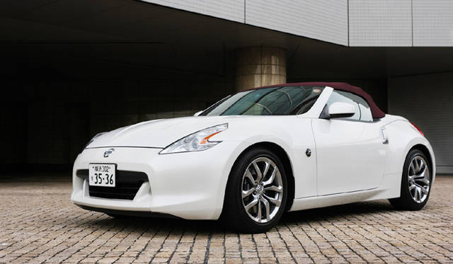 <b>NISSAN FAIRLADY Z ROADSTER｜日産フェアレディZロードスター</b>