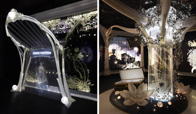 <b>LOUIS VUITTON｜ルイ・ヴィトン</b>　ルイ・ヴィトンスペースへの入り口は、まるでアール・ヌーボー様式が特徴的なパリのメトロ入口のよう。ルイ・ヴィトンのエントランスはエクトール・ギマールによるデザインを再現したもの。　©LOUIS VUITTON/STEPHANE MURATET