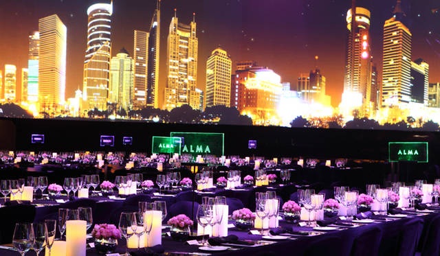 <b>LOUIS VUITTON｜ルイ・ヴィトン</b>　ガラパーティの会場のようす。　©LOUIS VUITTON