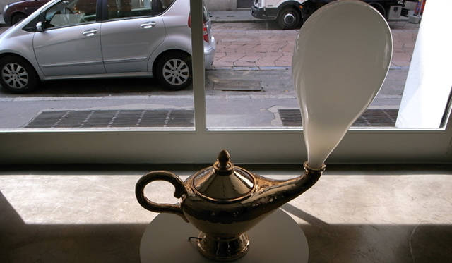 <b>ミラノサローネ2010｜Wonderlamp（ワンダーランプ）</b>　ピケ・ベルグマンスとスタジオ・ジョブによるランプシリーズのひとつ