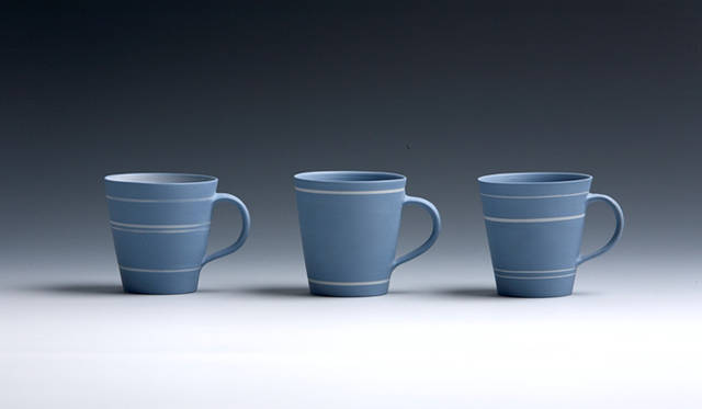 ルーシー・リー 展｜Lucie Rie A Retrospective　《ウェッジウッド社のためのカップ（プロトタイプ）》1963年 セインズベリー視覚芸術センター寄託　©SCVA and Artist’s Estate Photo:pete Huggins