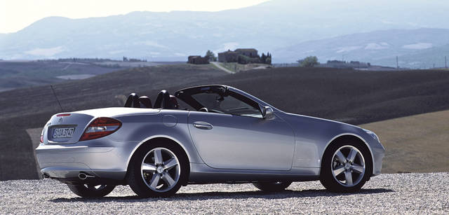 <b>Mercedes-Benz｜メルセデス・ベンツ SLK</b>