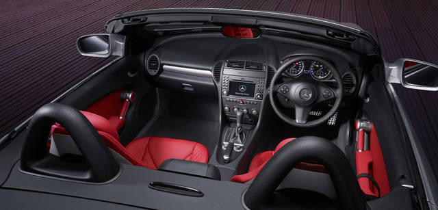 <b>Mercedes-Benz｜メルセデス・ベンツ SLK</b>