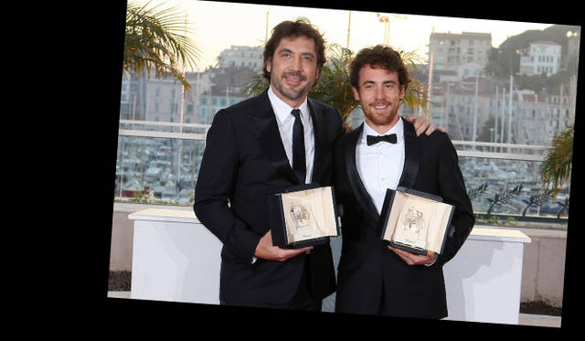 <b>第63回カンヌ国際映画祭｜クロージング・セレモニー｜Javier Bardem&Elio Germano</b>　男優賞を受賞したのは、『Biutiful』出演のハビエル・バルデムと、『La Nostra Vita』出演のエリオ・ジェルマーノ。ともにグッチのタキシードを着用。