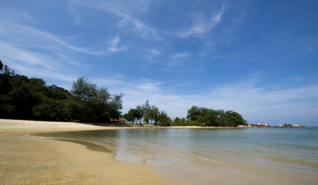 Club Med Cherating Beach｜クラブメッド・チェラティンビーチ｜どこまでもつづく美しい砂浜