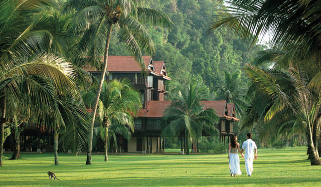 Club Med Cherating Beach｜クラブメッド・チェラティンビーチ｜緑あふれる敷地内を散歩