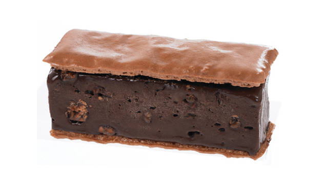 <b>PIERRE HERMÉ PARIS｜ピエール・エルメ・パリ</b>　人気のアイスクリームメニュー「ミス グラグラ」　ショコラ　価格｜630円